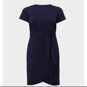 Torrid Crew neck shortsleeved dress with tulip hem and tie waist plus size